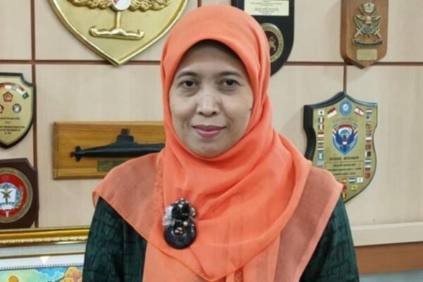 Bu Nyai Badriyah Fayumi