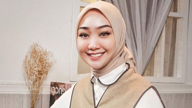 Vina Muliana: Sosok None Jakarta menjadi Kreator Konten Inspiratif