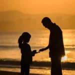 Anak Perempuan bersama Dukanya Anak Perempuan dan Ayah