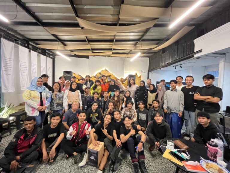 Perlawanan yang Mengalun dari Halaman Episode Kopi