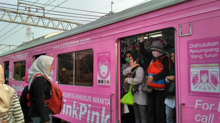 Berempati setelah Perempuan menjadi Korban? 