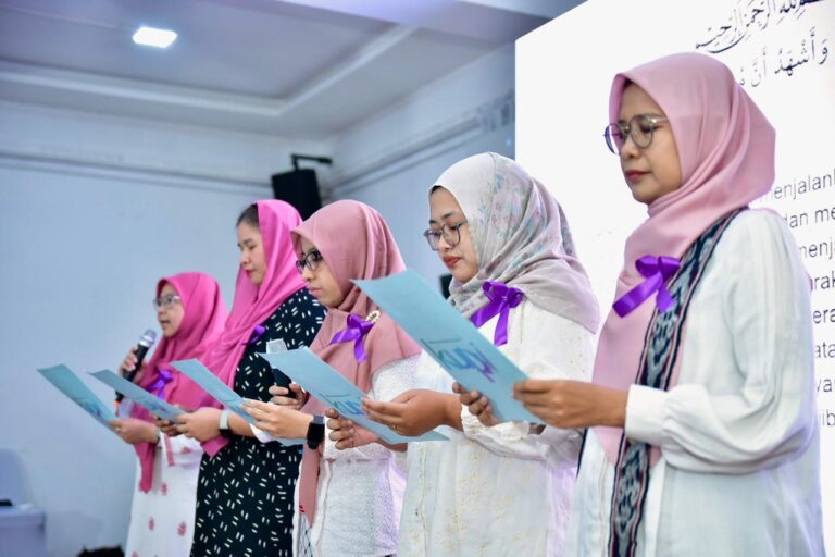 RISALAH CUT NYAK DIEN – MENTENG